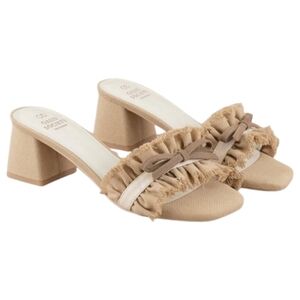 Oasis Society Tan Canvas Ruffle Bow Block Heel Sandals 8